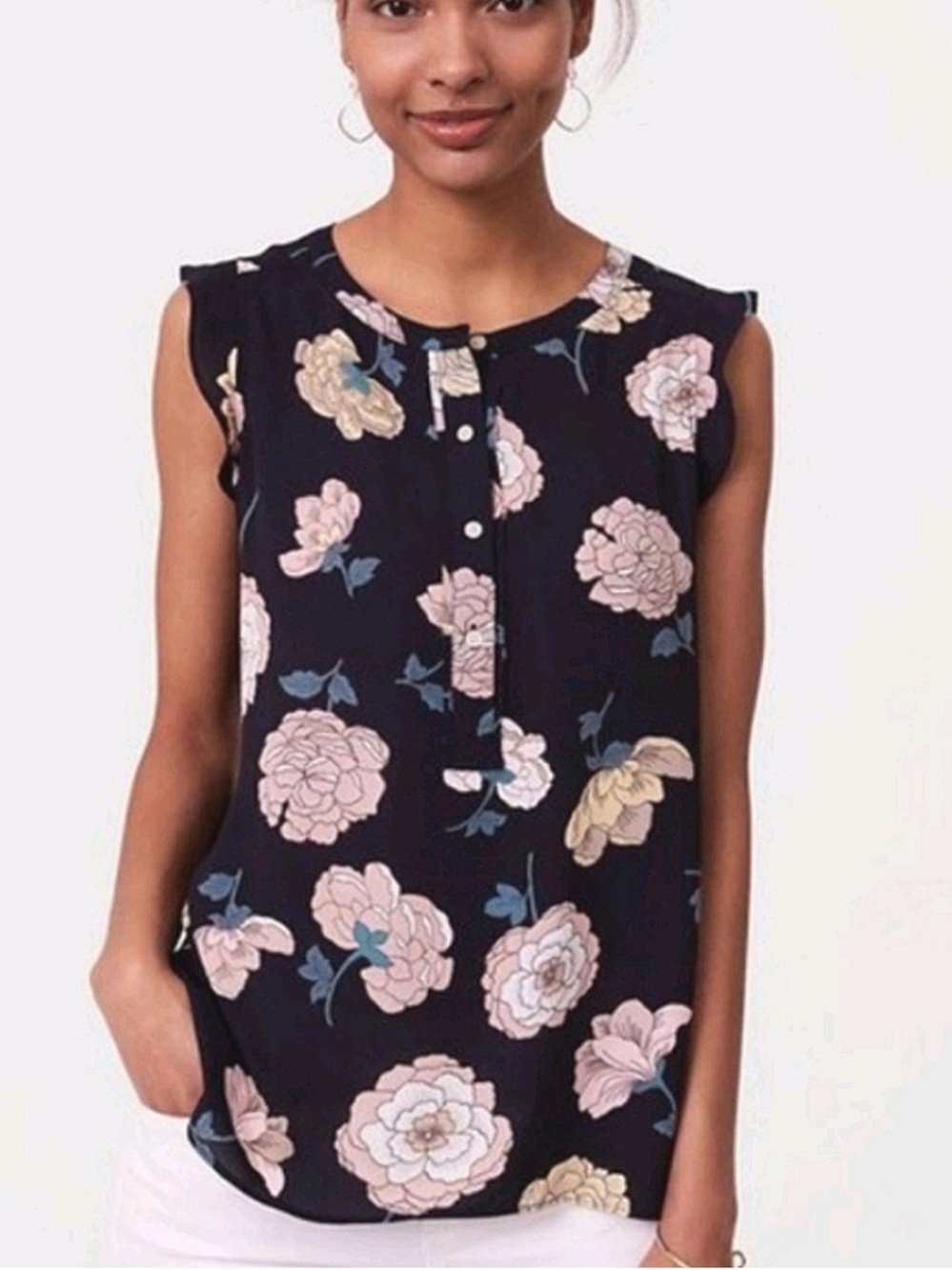 LOFT Navy Floral Sleeveless Blouse Size Large